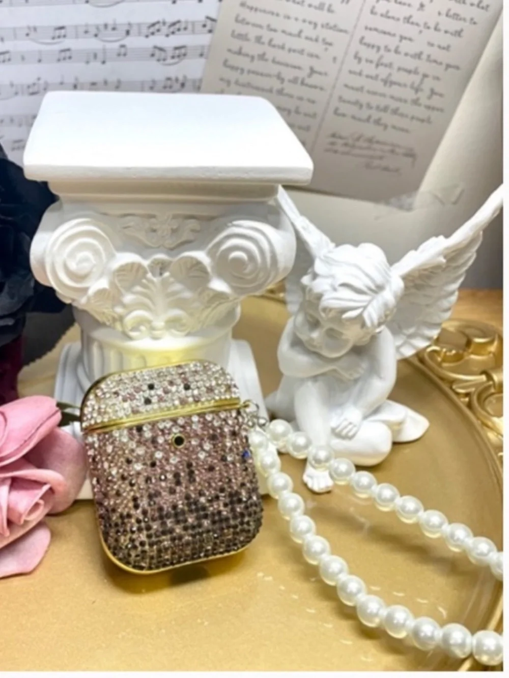 3 items.AirPods 1/2 luxury Rhinestone bling case with pearl chain